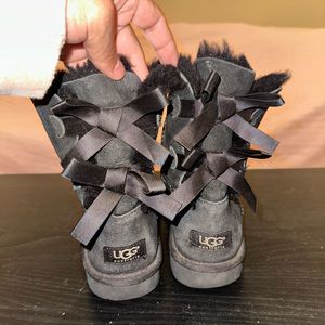 Mini Bailey Bow Uggs